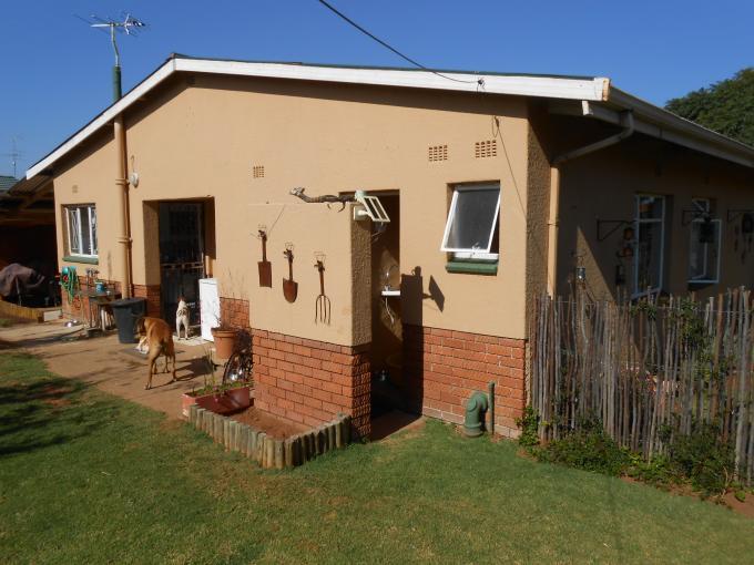 3 Bedroom House for Sale For Sale in Witpoortjie - Private Sale - MR110681