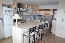 Kitchen - 17 square meters of property in Pearly Beach