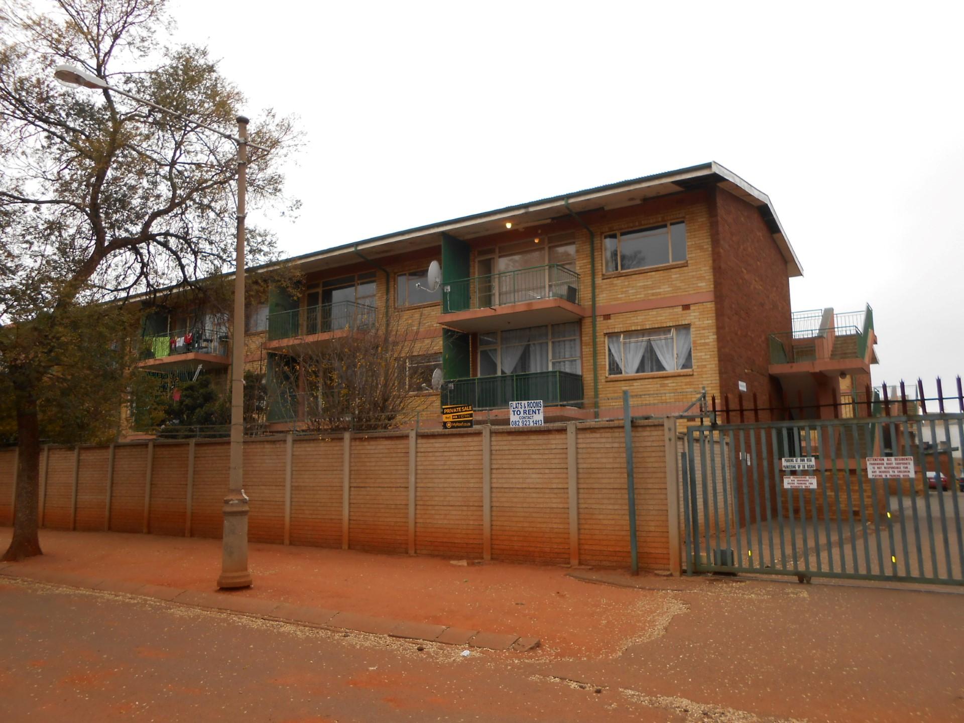 Front View of property in Vanderbijlpark