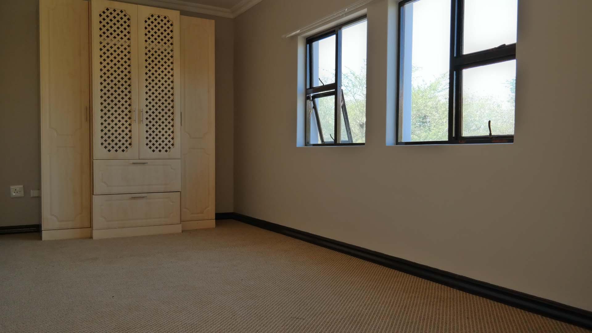 Bed Room 2 - 20 square meters of property in Woodlands Lifestyle Estate