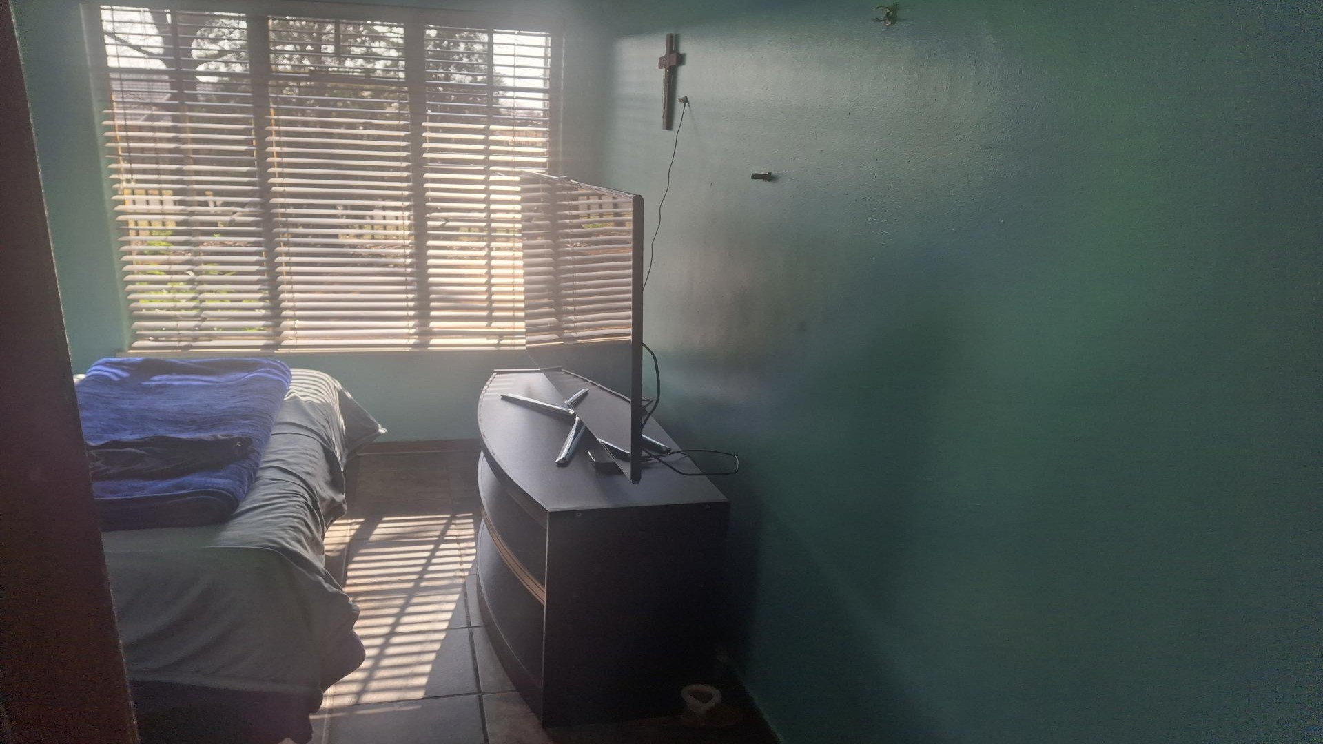 Bed Room 2 of property in Klippoortjie AH