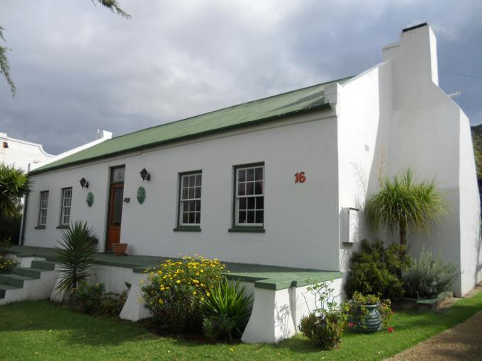 2 Bedroom House for Sale For Sale in Barrydale - Private Sale - MR110904