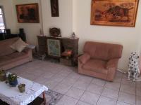 Lounges - 31 square meters of property in Mindalore