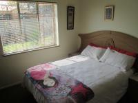 Bed Room 2 - 14 square meters of property in Mindalore