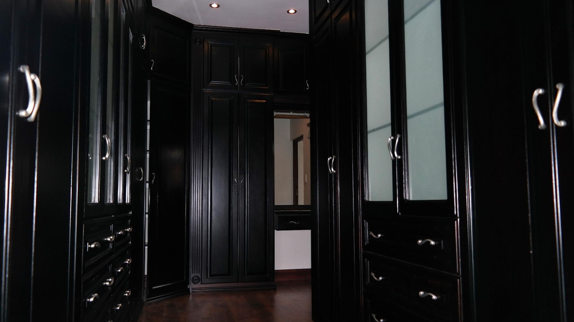 Main Bedroom - 45 square meters of property in The Wilds Estate