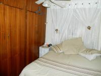 Bed Room 1 - 9 square meters of property in Lotus Gardens