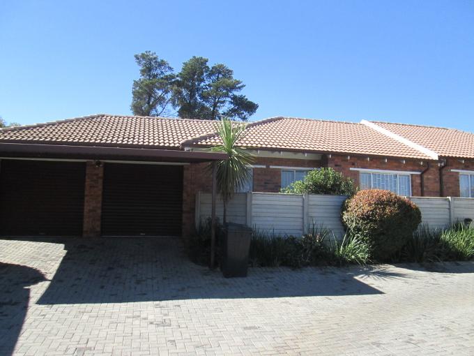 2 Bedroom Simplex for Sale For Sale in Johannesburg North - Home Sell - MR111078