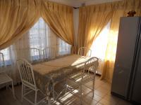 Dining Room - 8 square meters of property in Shallcross 