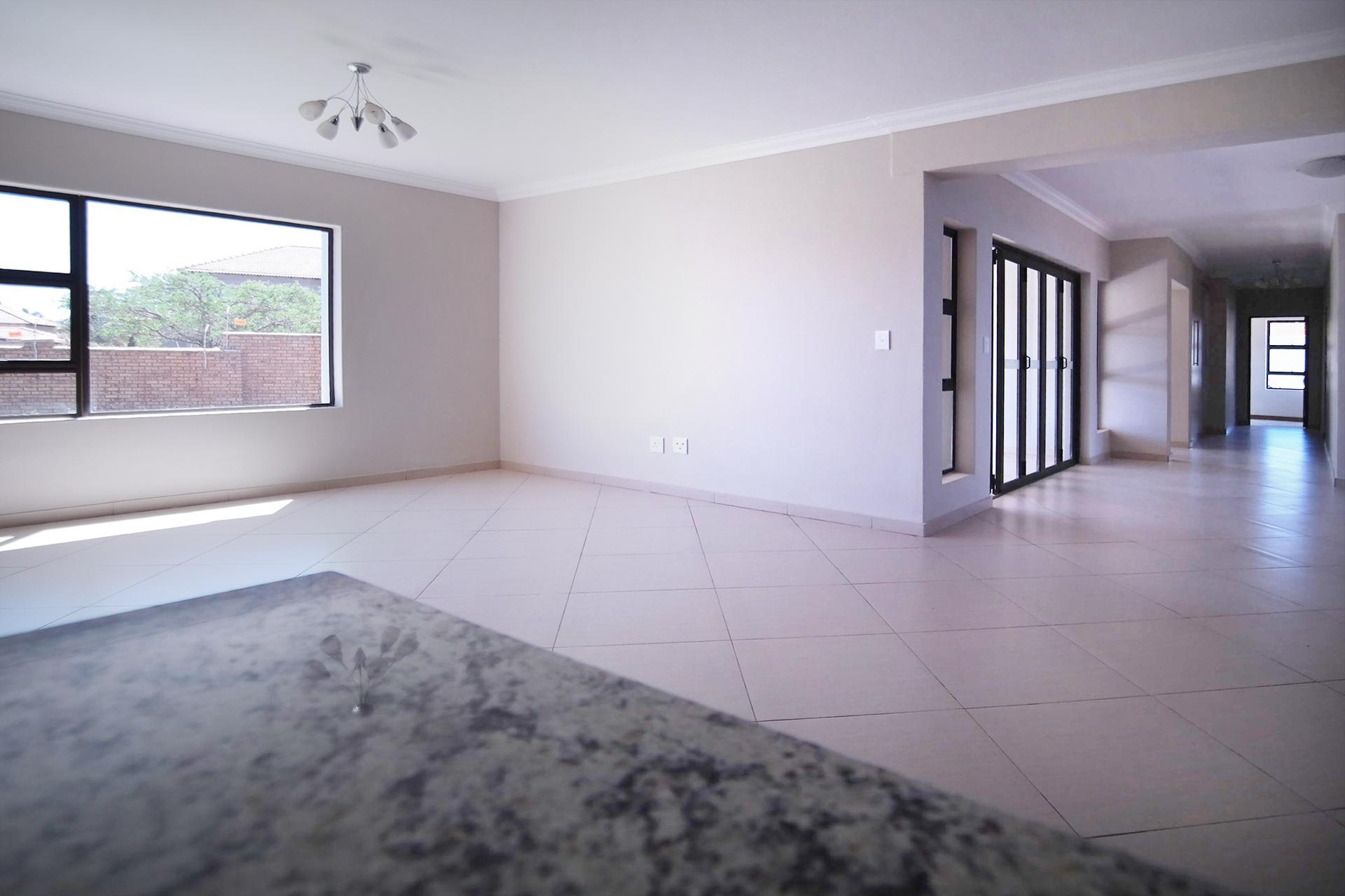 Spaces - 36 square meters of property in The Wilds Estate