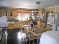 Kitchen - 24 square meters of property in Hayfields