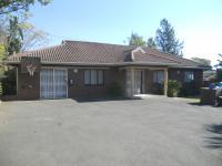 Front View of property in Hayfields