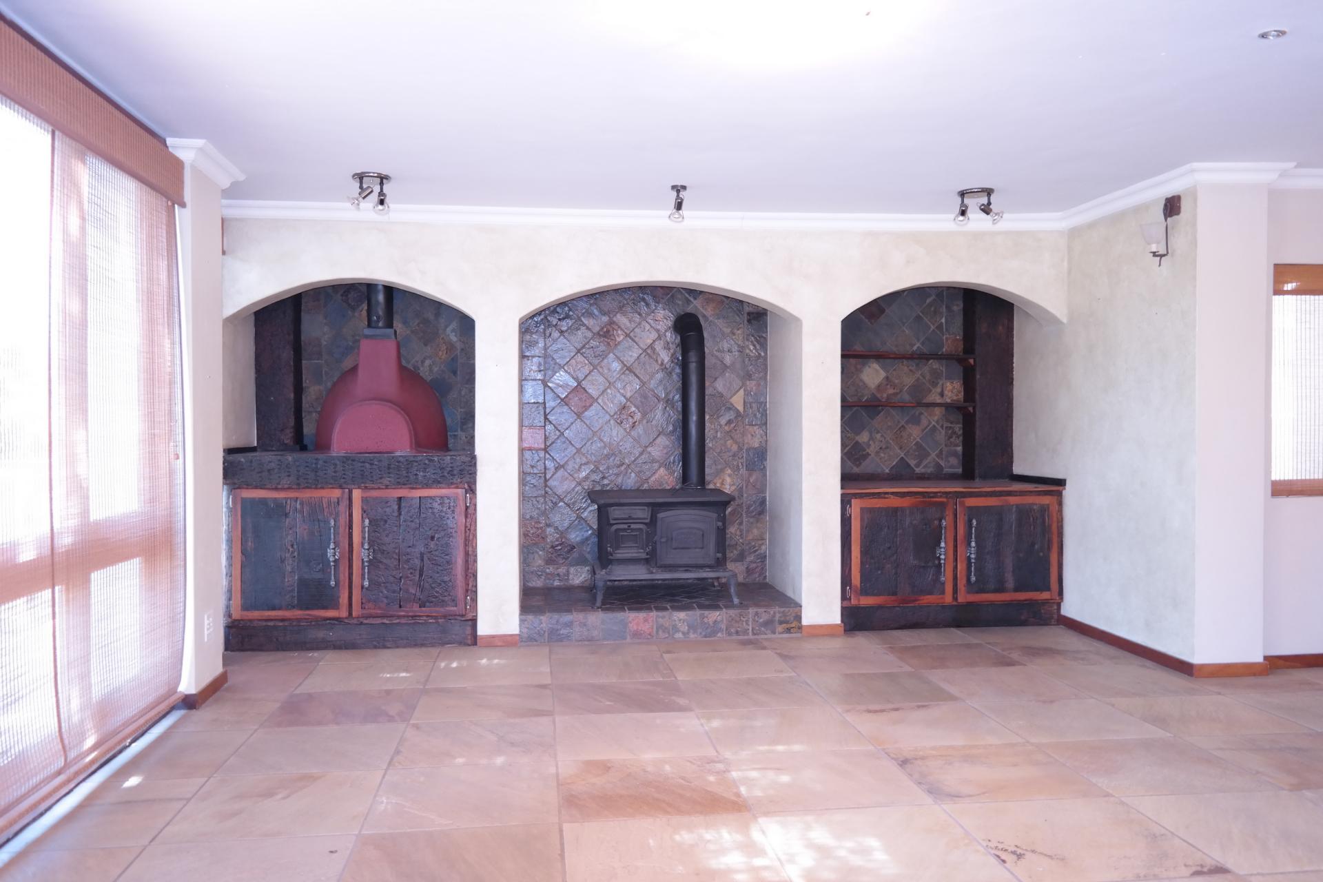 Entertainment - 10 square meters of property in Woodhill Golf Estate