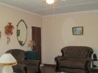 Lounges - 23 square meters of property in Sasolburg