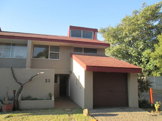 3 Bedroom Duplex for Sale For Sale in Sasolburg - Home Sell - MR111366