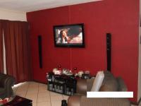 Lounges - 14 square meters of property in Atlasville