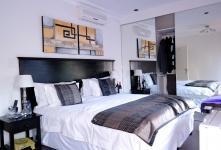 Bed Room 5+ - 85 square meters of property in Silver Lakes Golf Estate