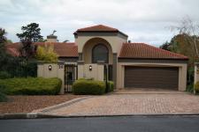 Front View of property in Aurora (Durbanville)