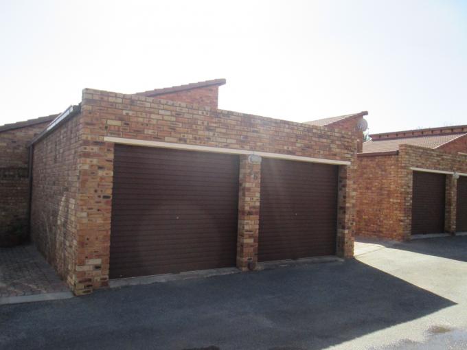 2 Bedroom Sectional Title for Sale For Sale in Radiokop - Home Sell - MR111445