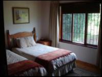 Bed Room 2 - 15 square meters of property in Trafalgar