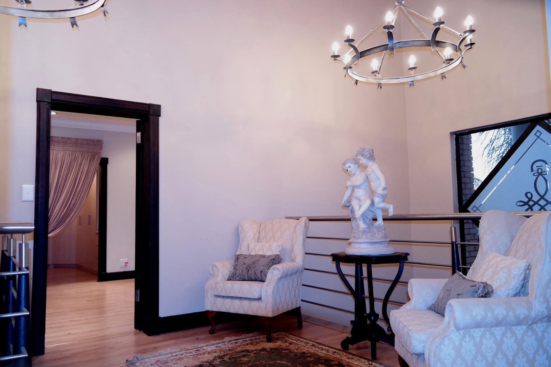 Spaces - 120 square meters of property in The Wilds Estate