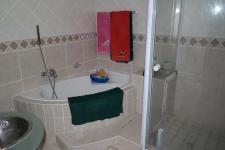 Main Bathroom of property in Langebaan