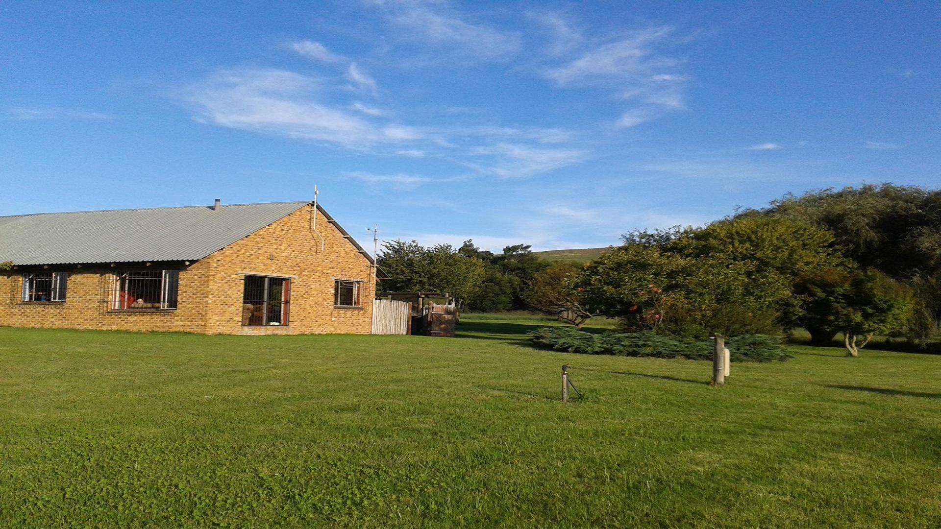 Front View of property in Mooi River