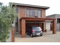 3 Bedroom 3 Bathroom House for Sale for sale in Greenstone Hill