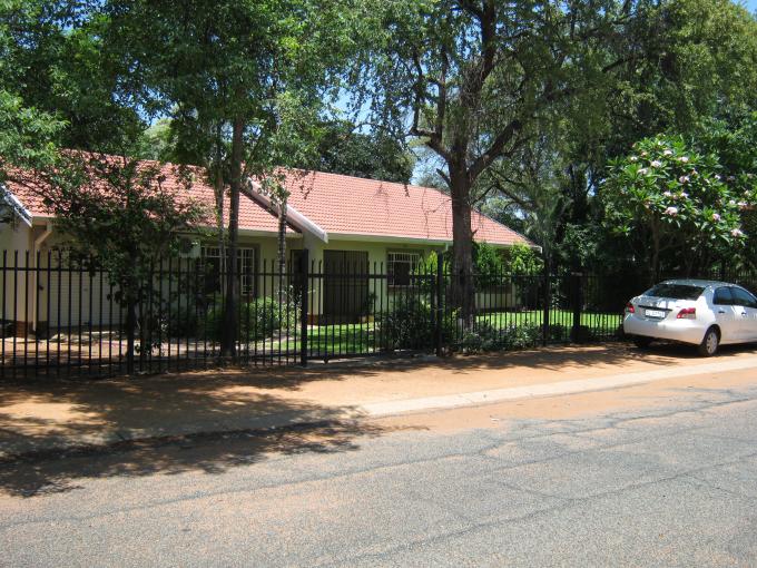 4 Bedroom House for Sale For Sale in Lephalale (Ellisras) - Private Sale - MR111793