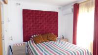 Main Bedroom - 17 square meters of property in Shallcross 