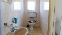 Bathroom 2 - 4 square meters of property in Shallcross 