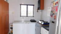 Scullery - 11 square meters of property in Shallcross 