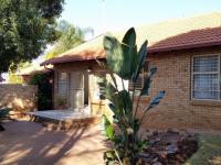 3 Bedroom 2 Bathroom Duet for Sale for sale in Moreletapark