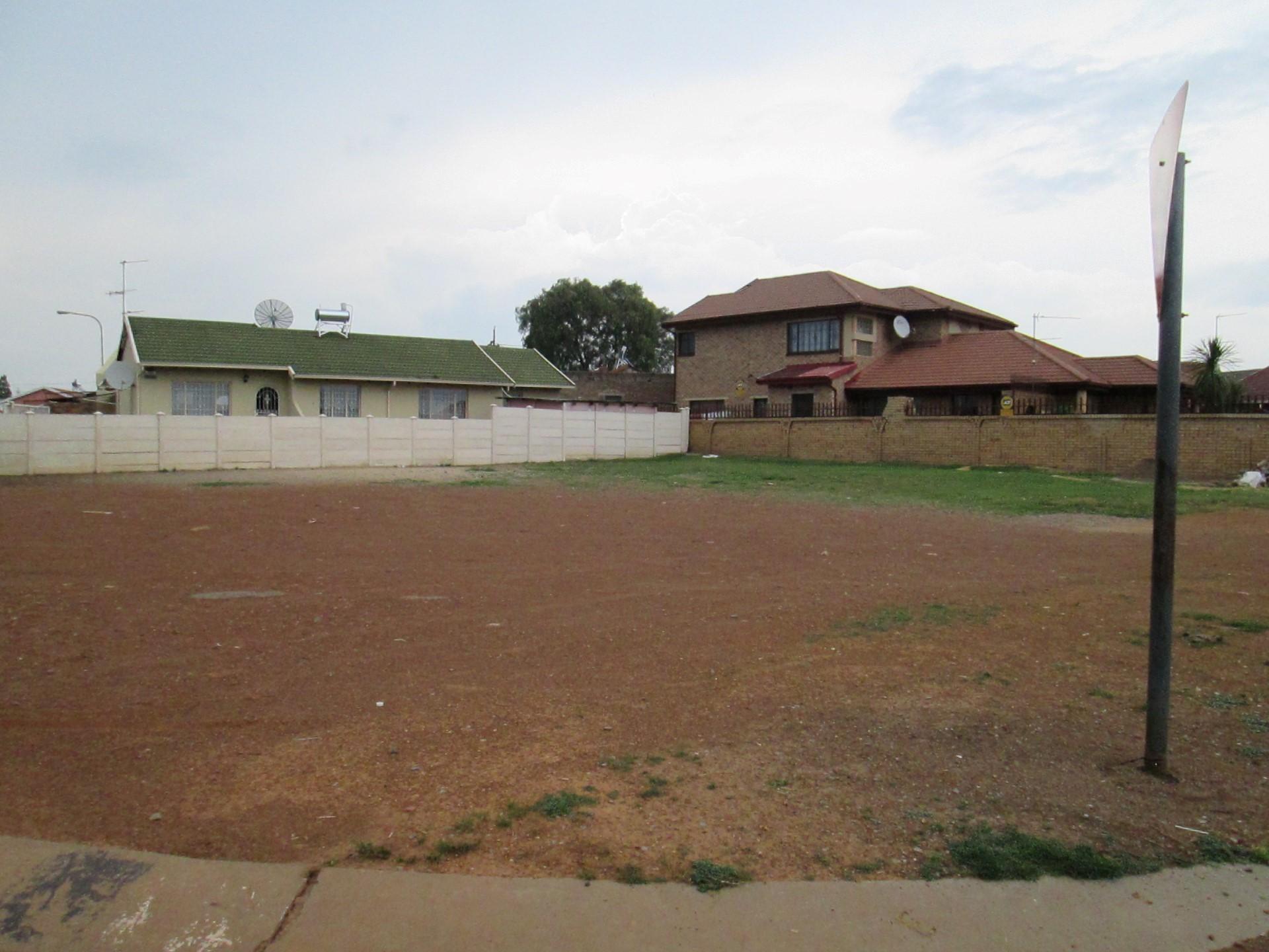 Front View of property in Lenasia South