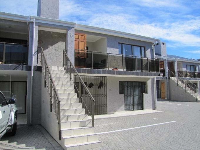 2 Bedroom Apartment for Sale For Sale in Mossel Bay - Private Sale - MR111983