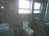 Bathroom 2 - 8 square meters of property in Midlands Estate