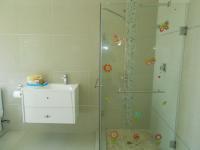 Bathroom 3+ - 18 square meters of property in Midlands Estate