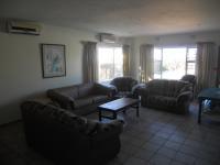 Lounges - 40 square meters of property in Uvongo