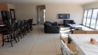 Lounges - 25 square meters of property in Edenvale