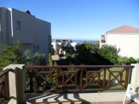 Patio - 17 square meters of property in Plettenberg Bay
