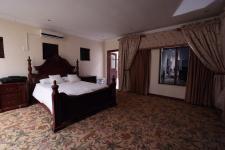 Main Bedroom - 48 square meters of property in Silver Lakes Golf Estate