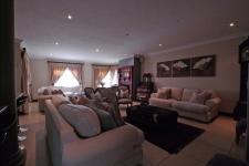 TV Room - 51 square meters of property in The Wilds Estate