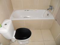 Main Bathroom - 3 square meters of property in Mossel Bay