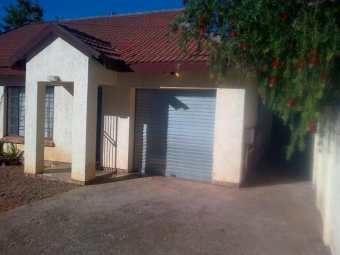 3 Bedroom House for Sale For Sale in Modimolle (Nylstroom) - Home Sell - MR112525