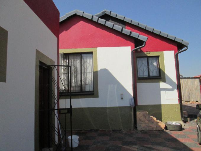 3 Bedroom House for Sale For Sale in Klipfontein View - Home Sell - MR112587