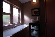 Bathroom 1 - 5 square meters of property in Silver Lakes Golf Estate