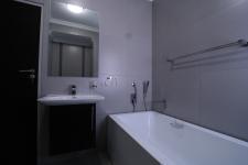 Bathroom 2 - 6 square meters of property in The Wilds Estate