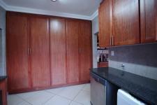 Kitchen - 45 square meters of property in The Wilds Estate