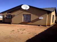 Front View of property in Vosloorus