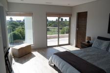 Main Bedroom - 18 square meters of property in Vredenburg