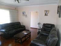 Lounges - 24 square meters of property in Tongaat